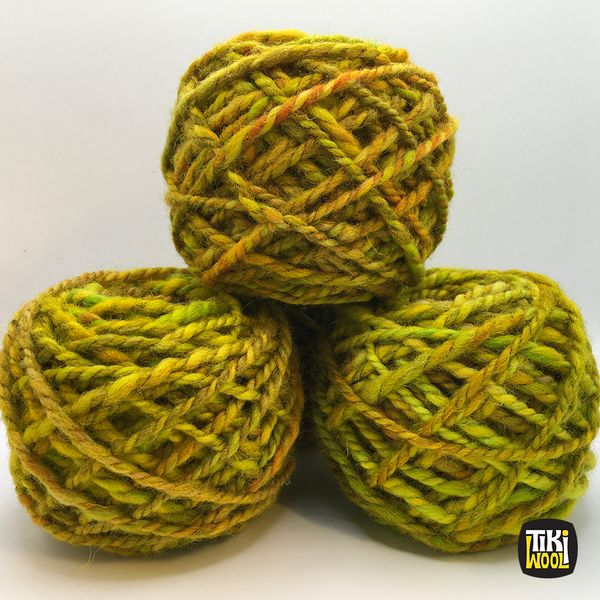 Handspun yarn made of 100% wool